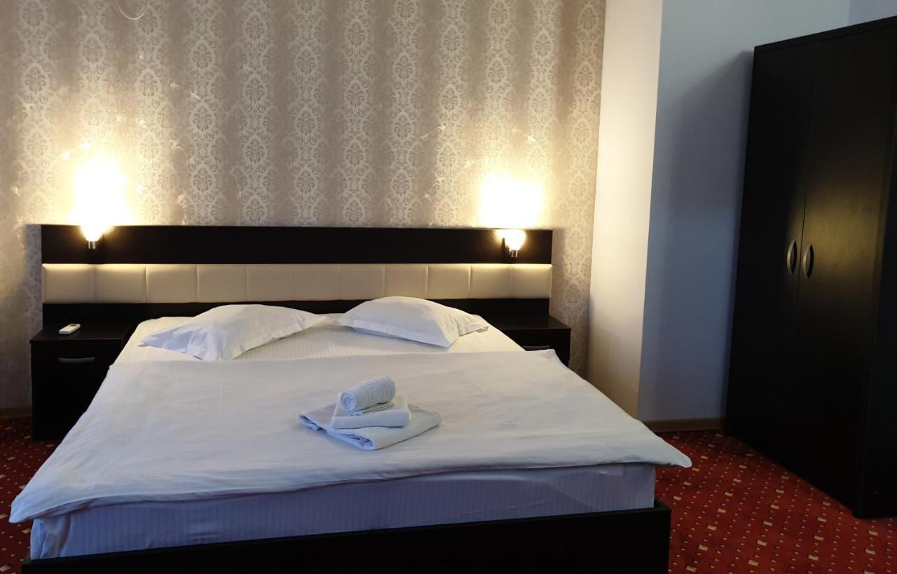 Magic - Center 3* Piteşti